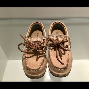 ***SOLD****Sperry boat shoes